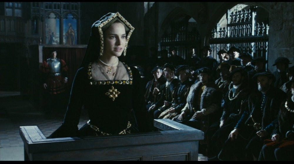 Anne-s-Black-Trial-Gown-natalie-portman-21593484-1600-896