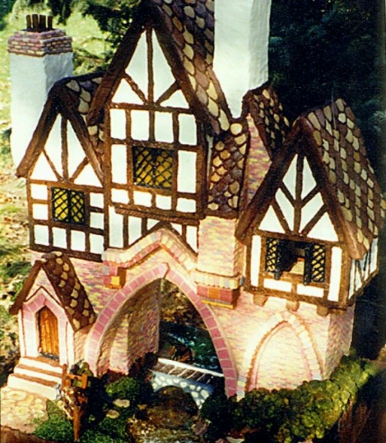 tudorcake8