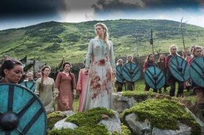 lagertha-katheryn-winnick-from-vikings-season-4 imagem 2